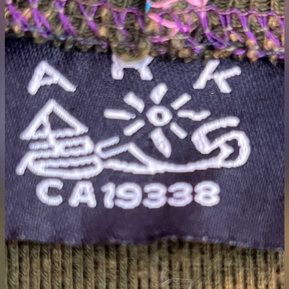 Y2 K Ark Floral 100% cotton Embroidered Women's Hoodie Jacket - Picture 6 of 9